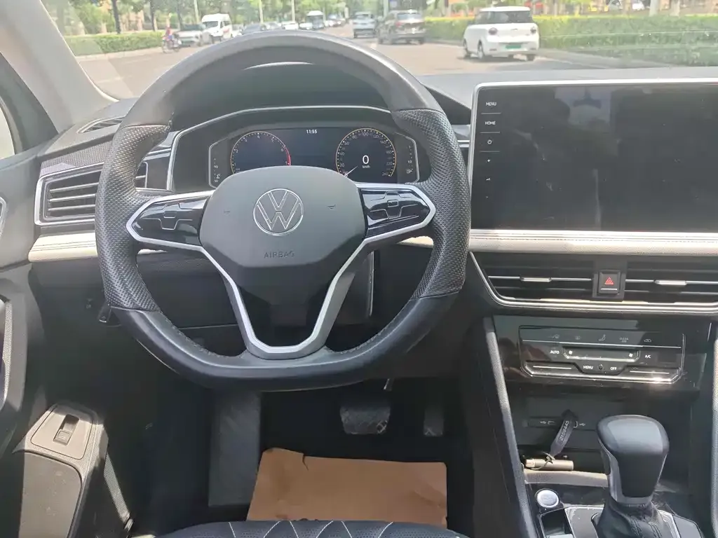 Volkswagen Tiguan L 2022 из CN, фото 10