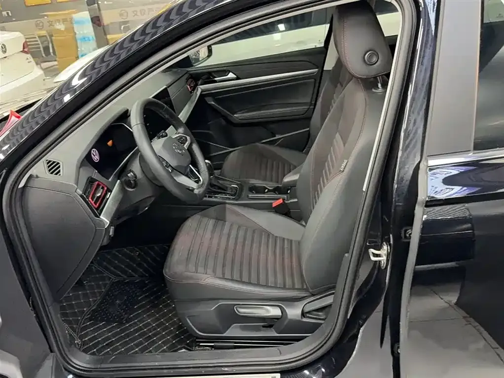 Volkswagen Lavida 2022 из CN, фото 10