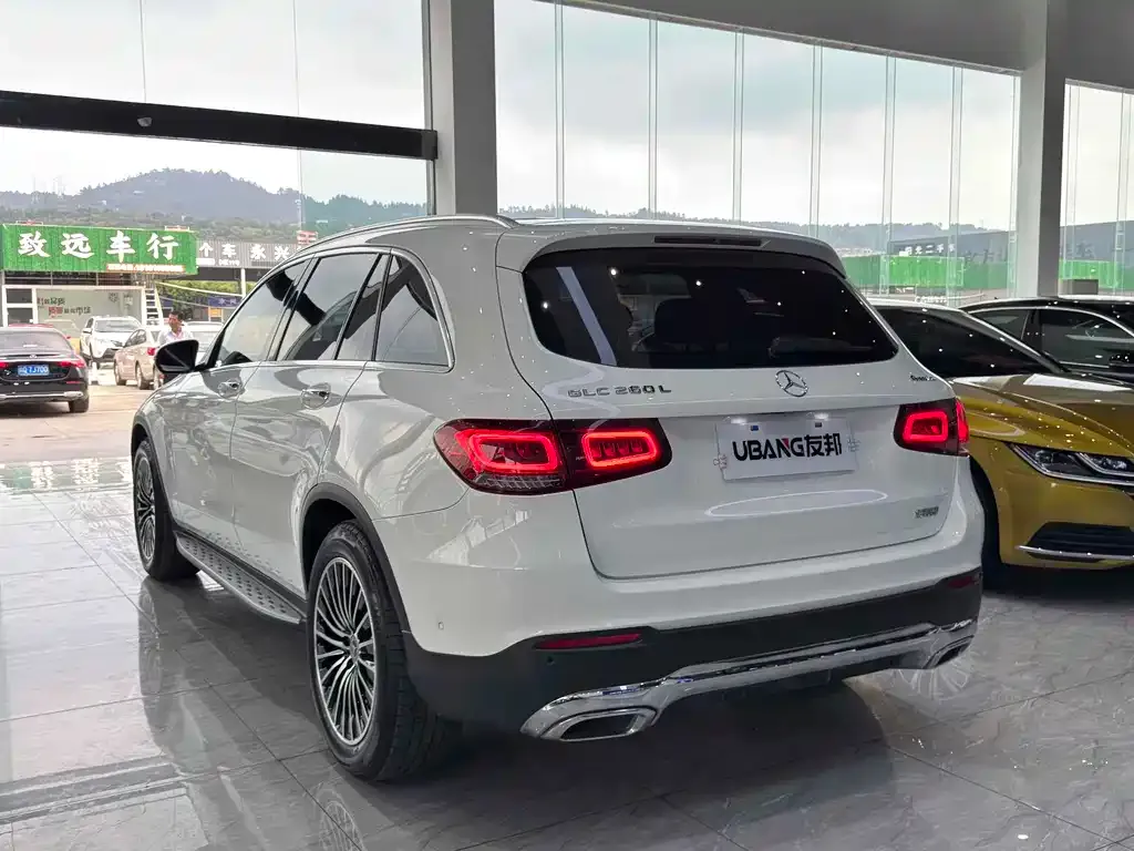 Mercedes-Benz GLC — фото 6