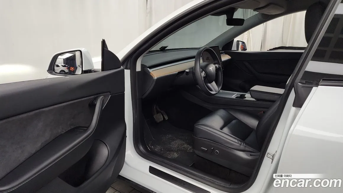 Tesla Model Y 2021 из KR, фото 10