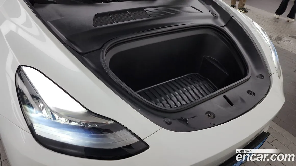 Tesla Model Y 2021 из KR, фото 6