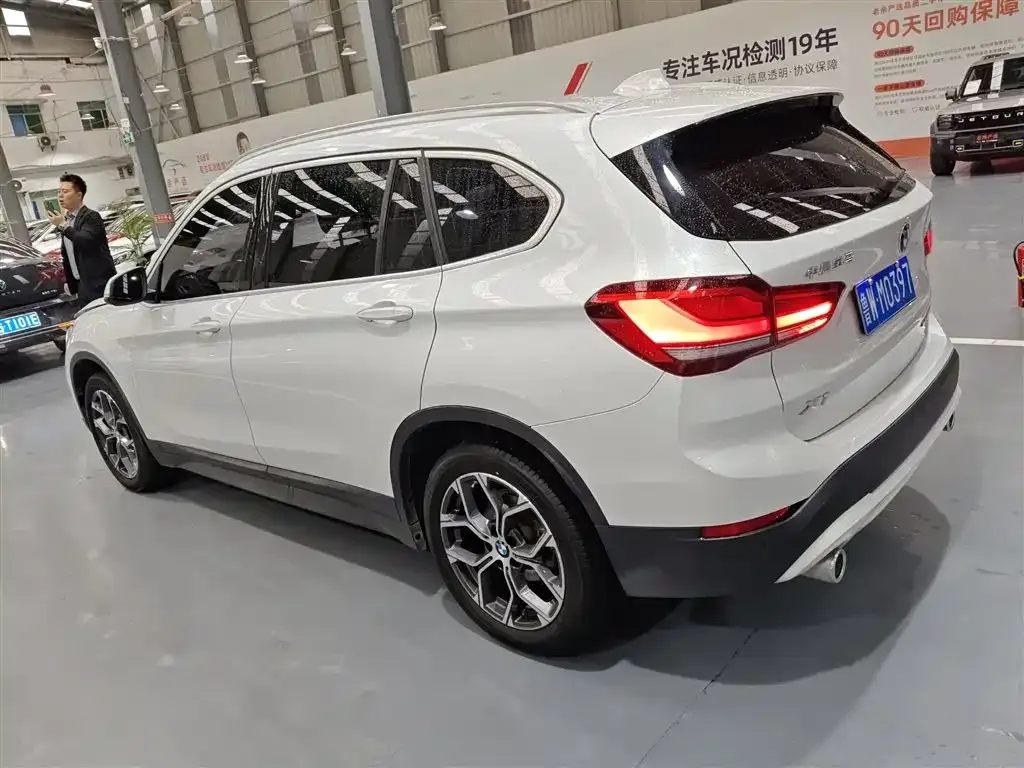 BMW X1 2021 из CN, фото 5