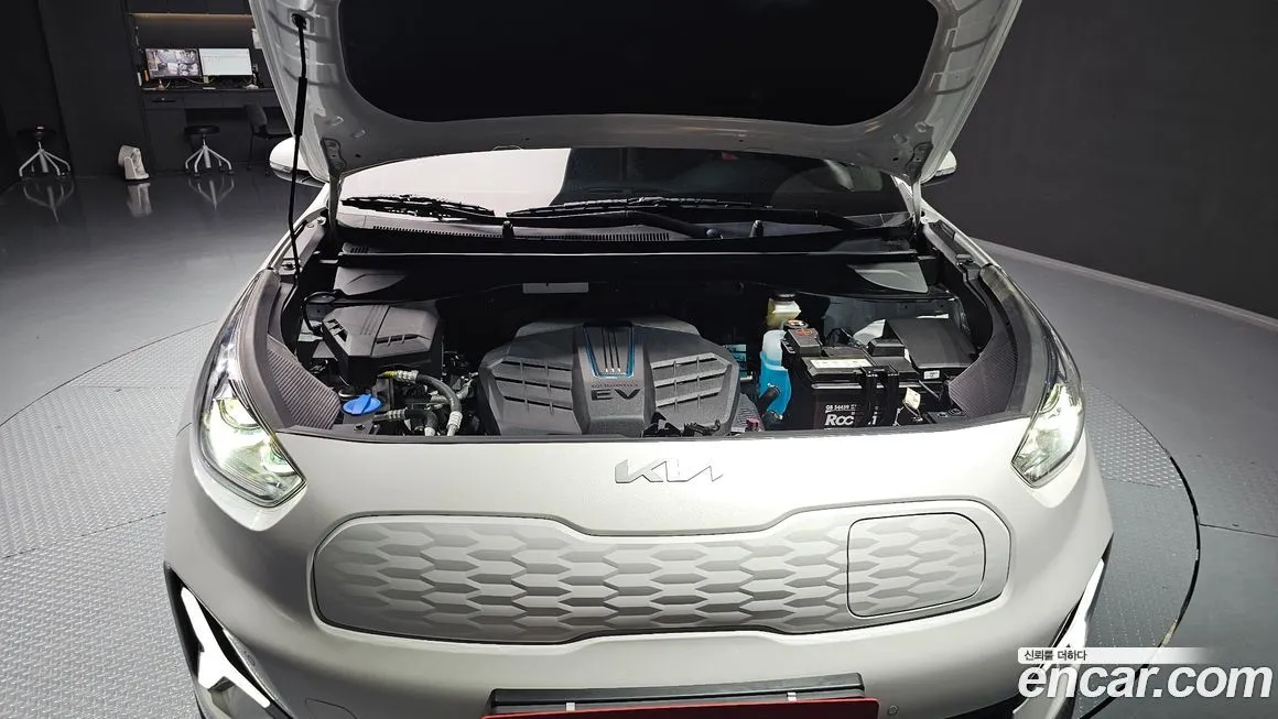 Kia Niro 2023 из KR, фото 6
