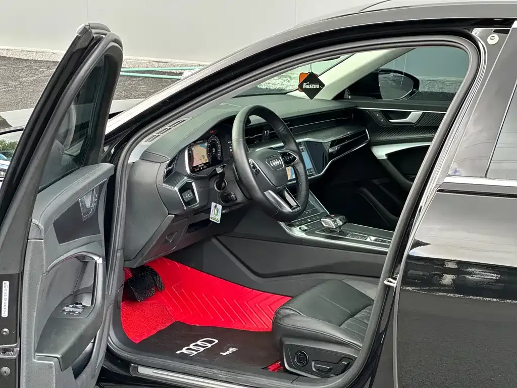Audi A6L 2022 из CN, фото 4