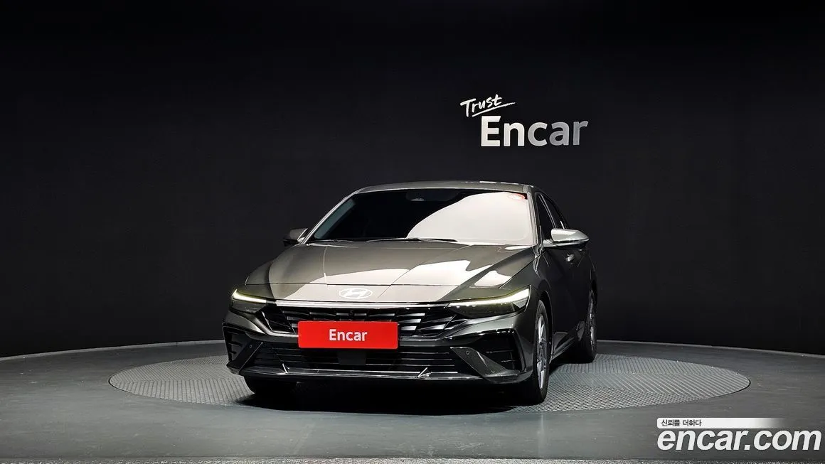 Hyundai AVANTE — фото 3