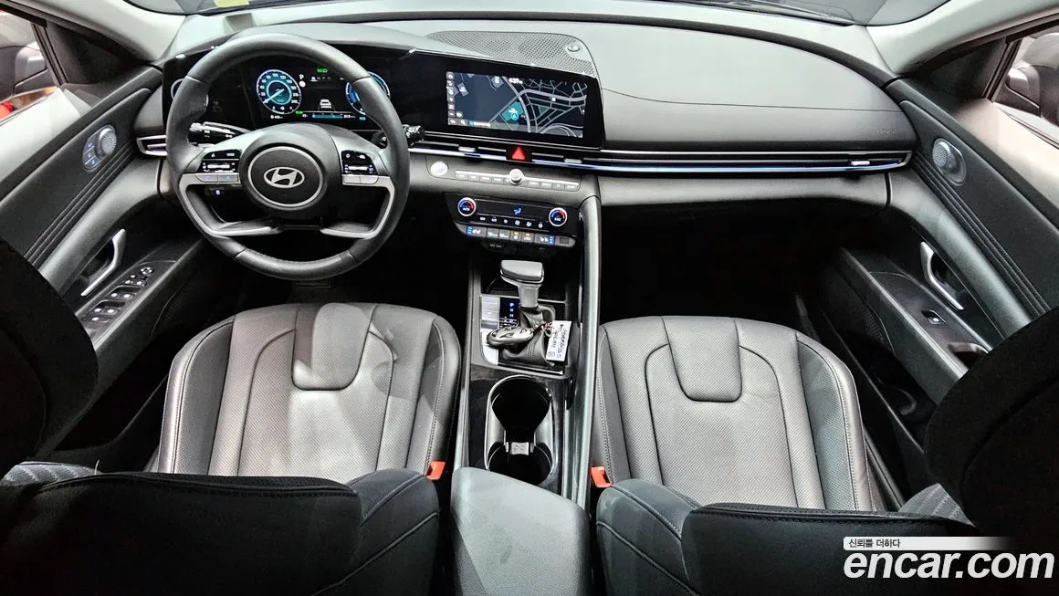 Hyundai AVANTE — фото 7