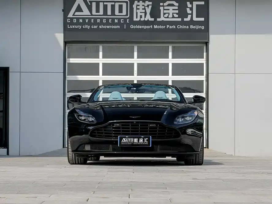 Aston Martin DB11 2024 из CN, фото 2