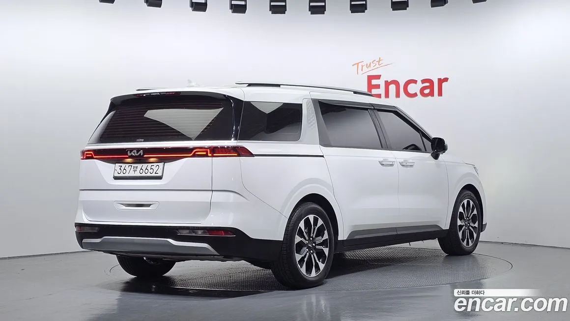Kia Carnival 2022 из KR, фото 2