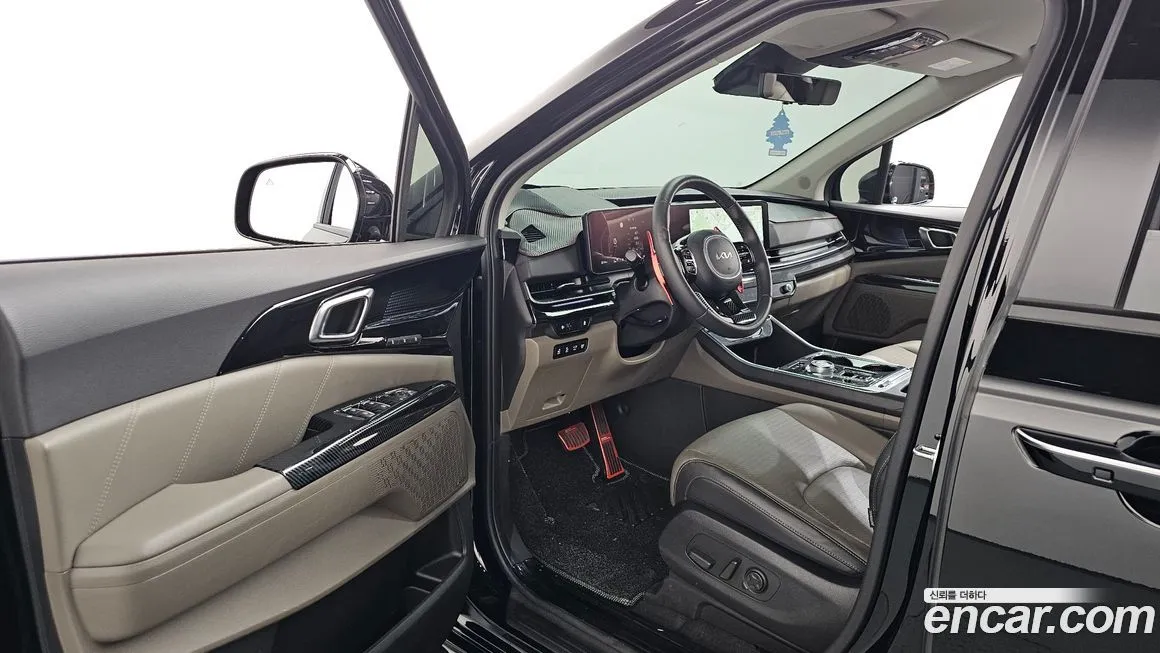 Kia Carnival — фото 10
