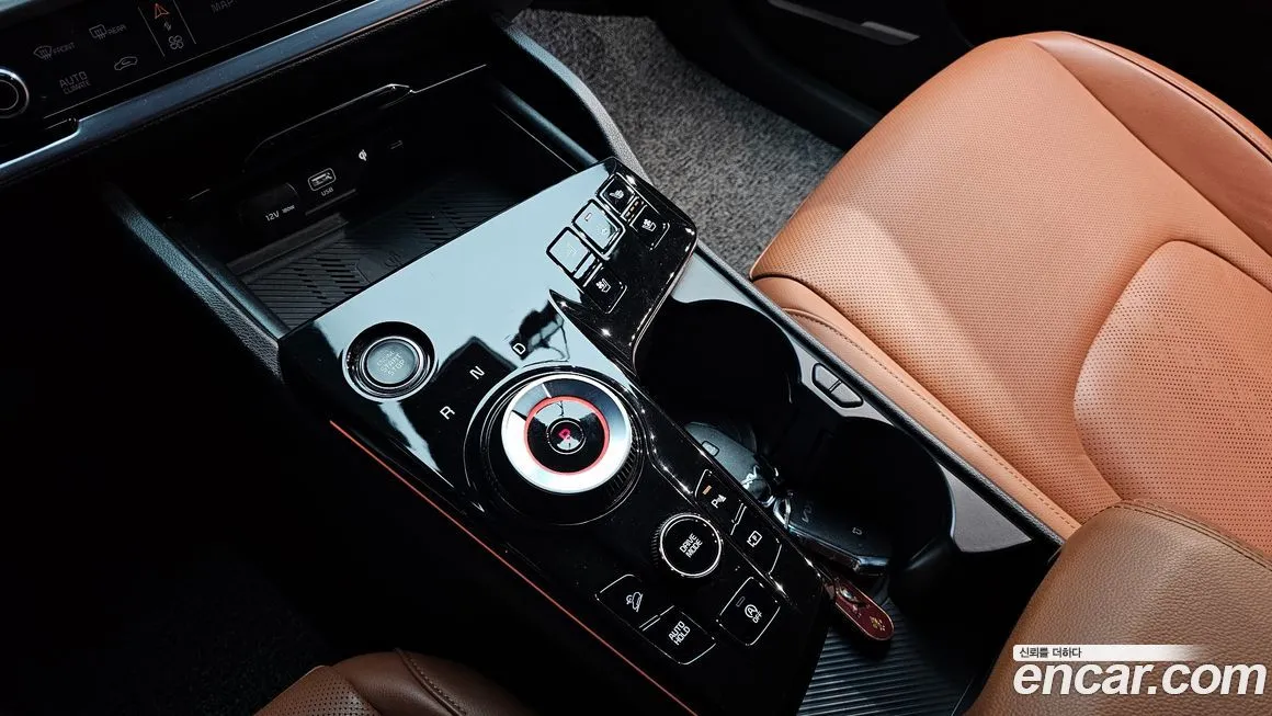 Kia Sportage — фото 9