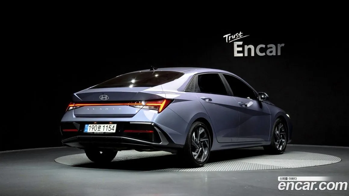 Hyundai AVANTE — фото 2