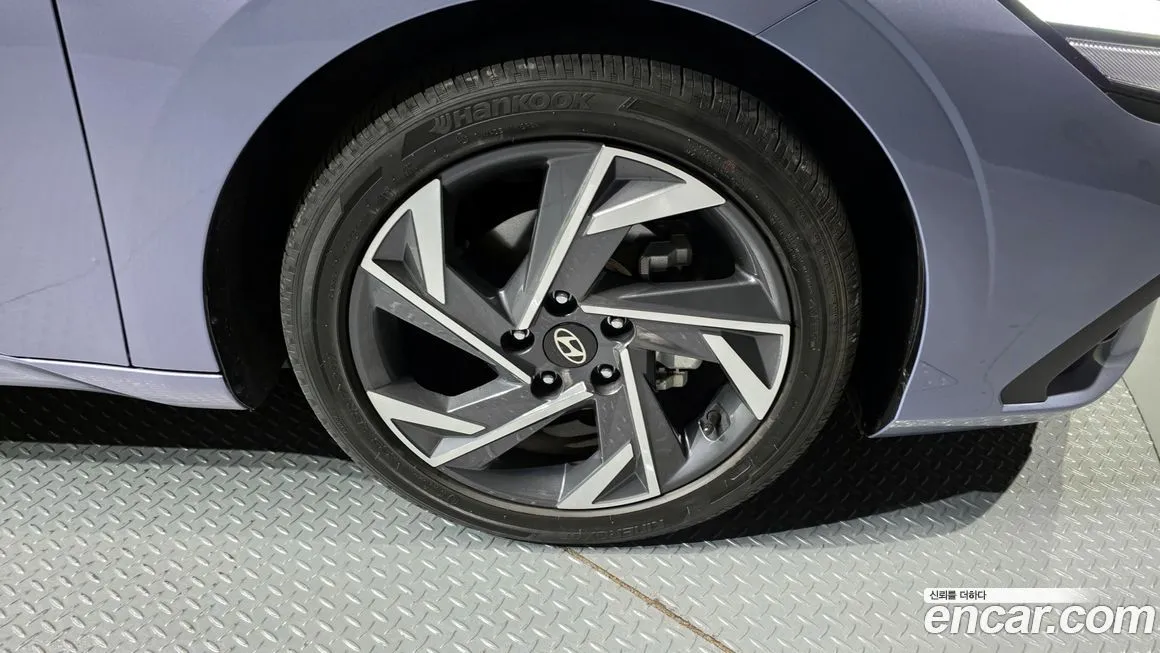 Hyundai AVANTE — фото 5