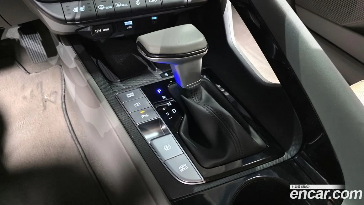 Hyundai AVANTE — фото 9