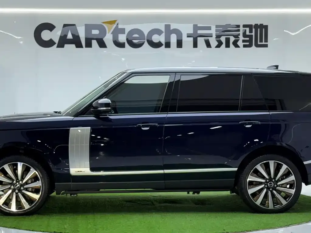 Land Rover Range Rover 2022 из CN, фото 2