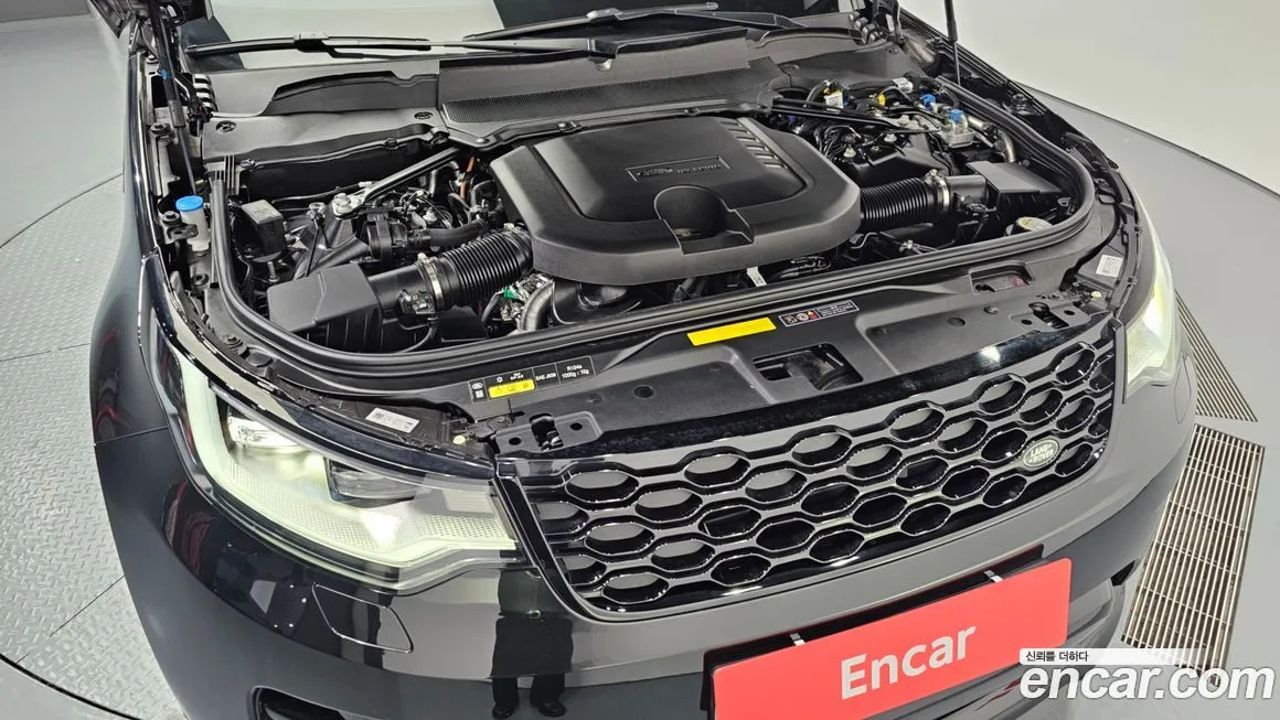 Land Rover Discovery 2025 из KR, фото 6