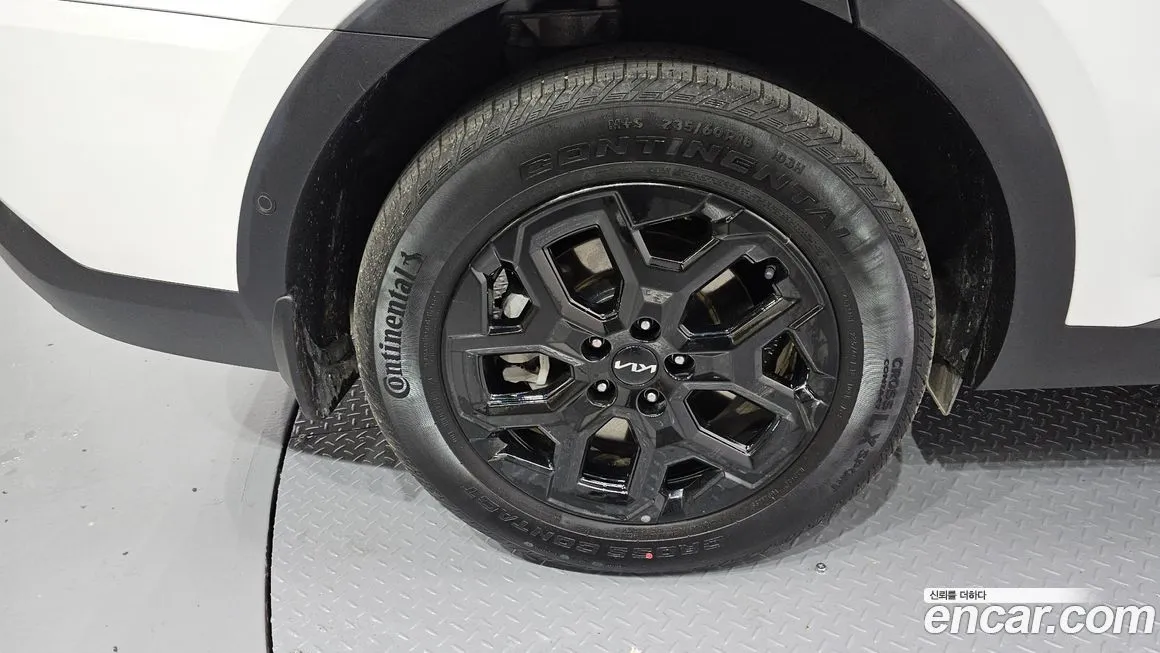 Kia Sorento — фото 5