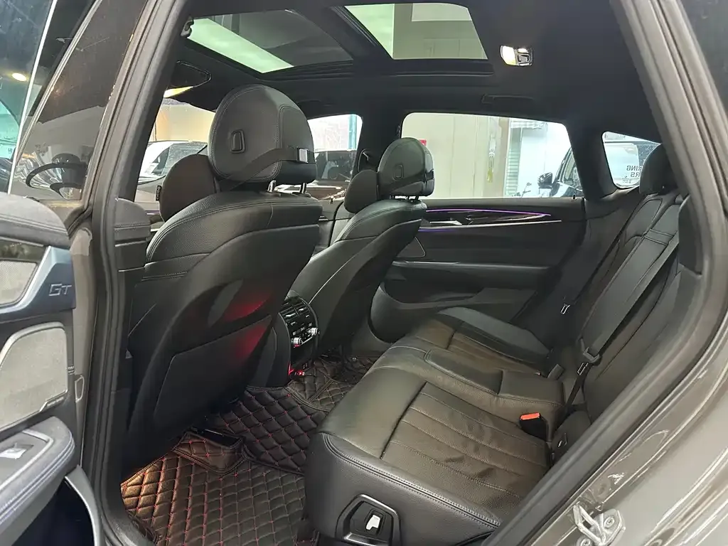 BMW 6 Series GT 2021 из CN, фото 9