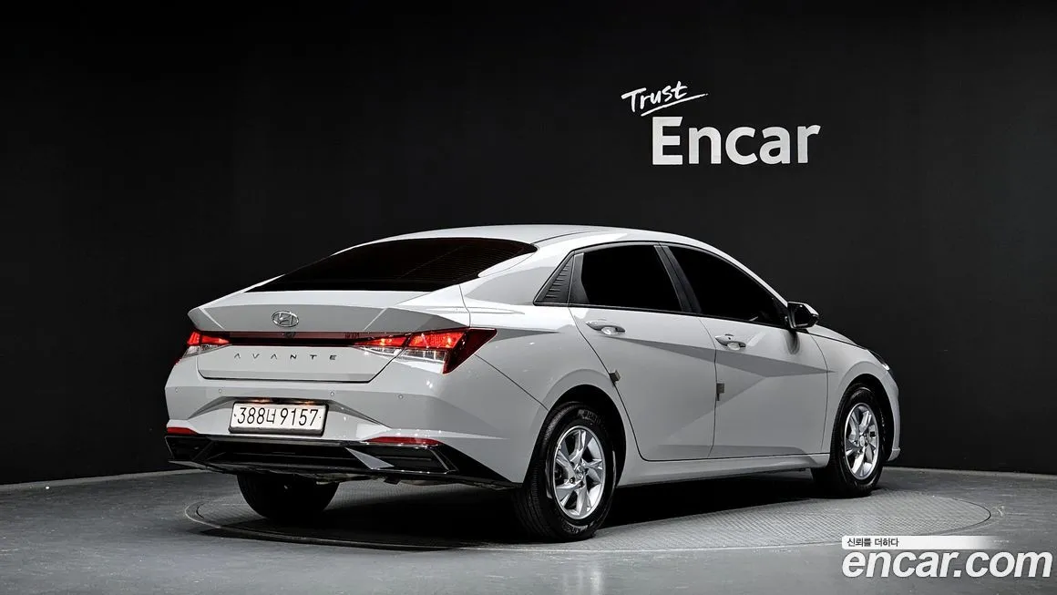 Hyundai AVANTE 2022 из KR, фото 2