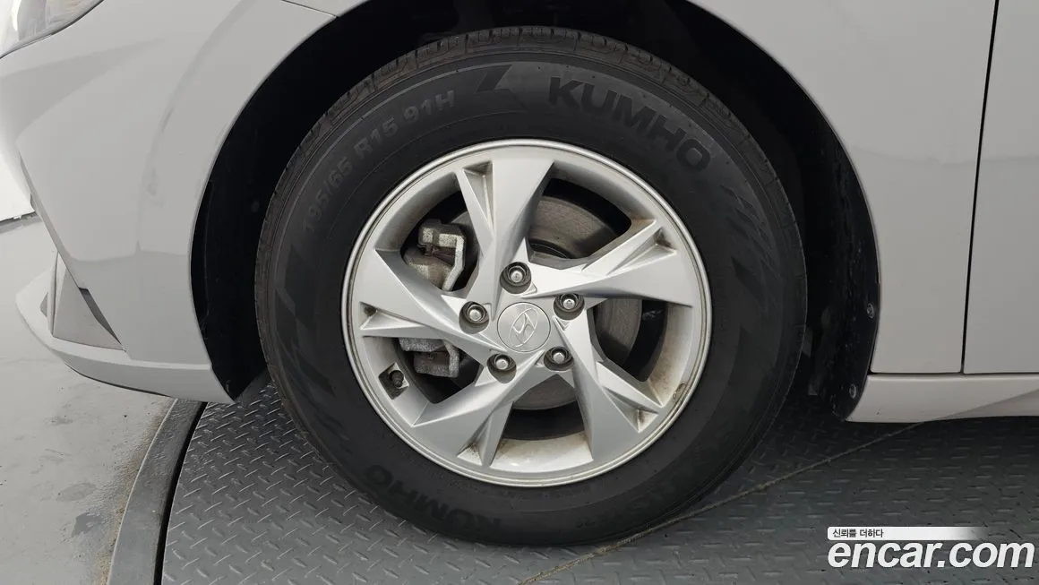 Hyundai AVANTE 2022 из KR, фото 5