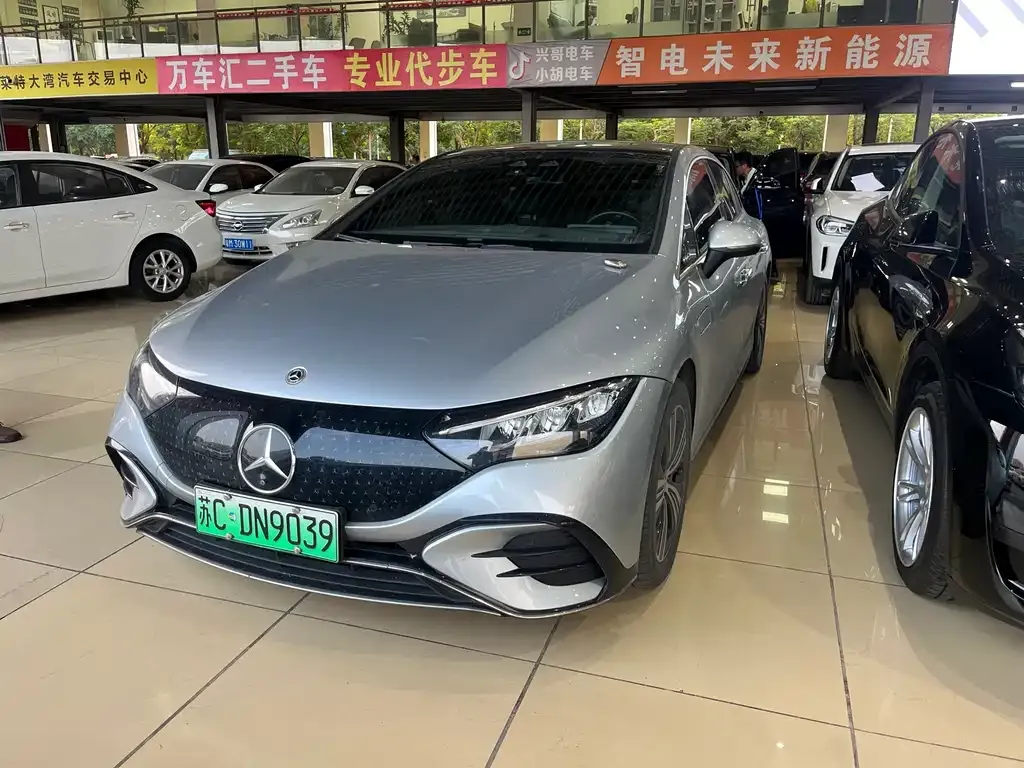 Mercedes-Benz EQE 2022 из CN, фото 1