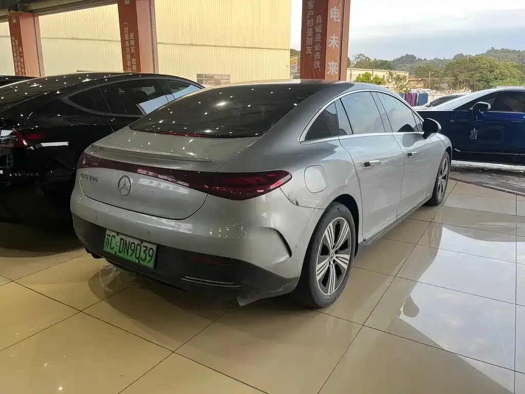 Mercedes-Benz EQE 2022 из CN, фото 4