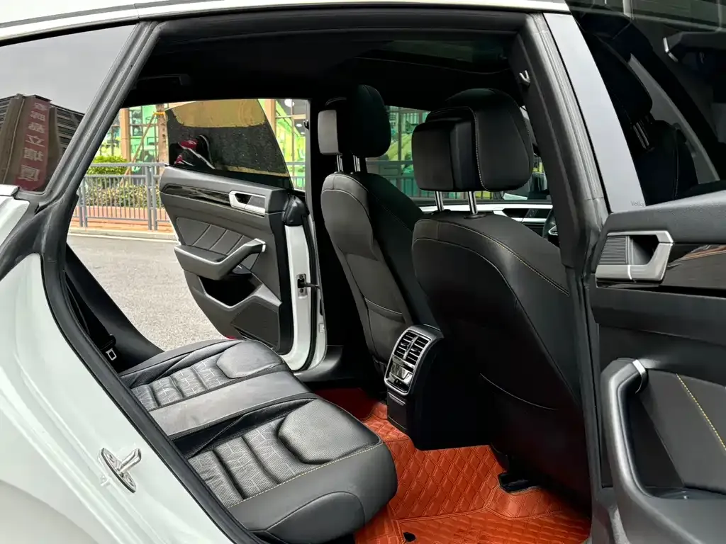 Volkswagen CC 2021 из CN, фото 10