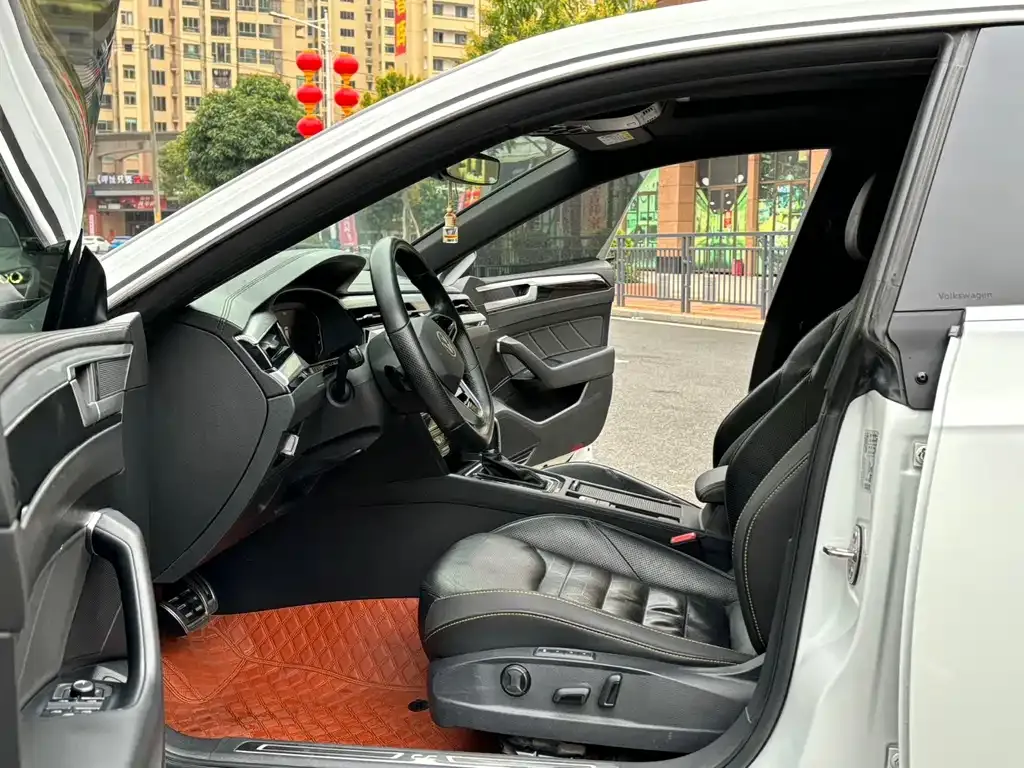 Volkswagen CC 2021 из CN, фото 5