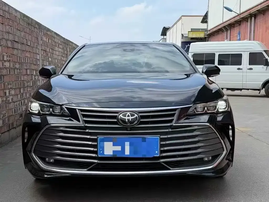 Toyota Avalon 2022 из CN, фото 4