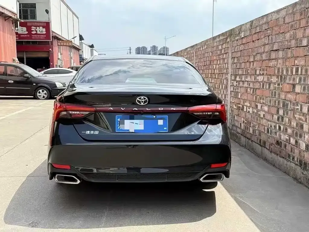 Toyota Avalon 2022 из CN, фото 5