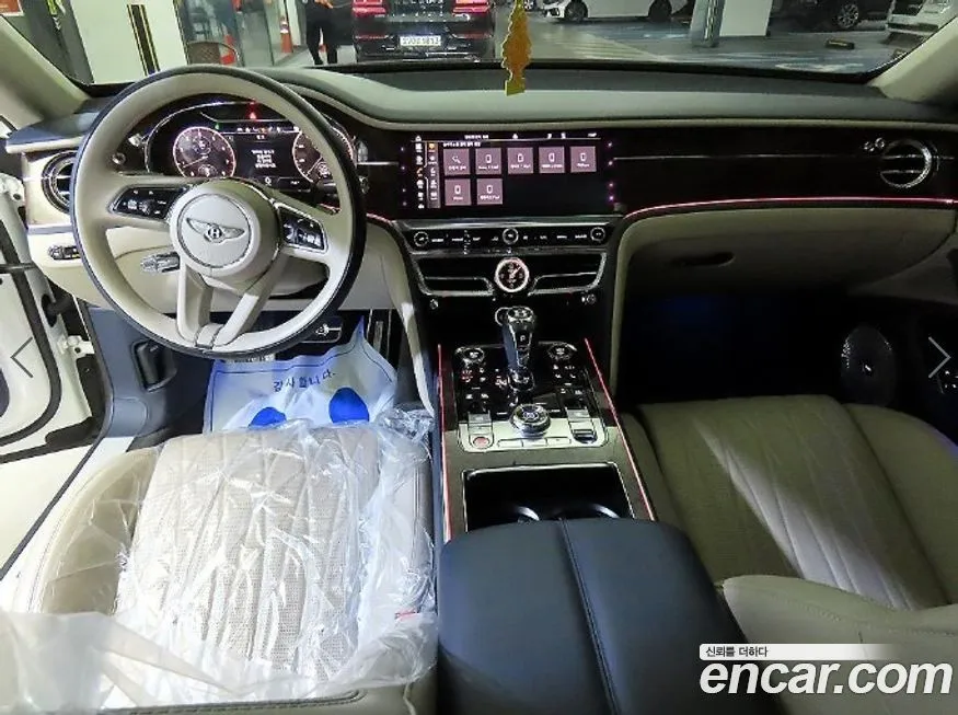 Bentley Flying Spur 2022 из KR, фото 10