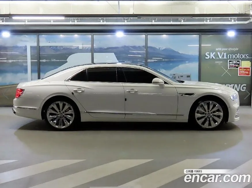 Bentley Flying Spur 2022 из KR, фото 3