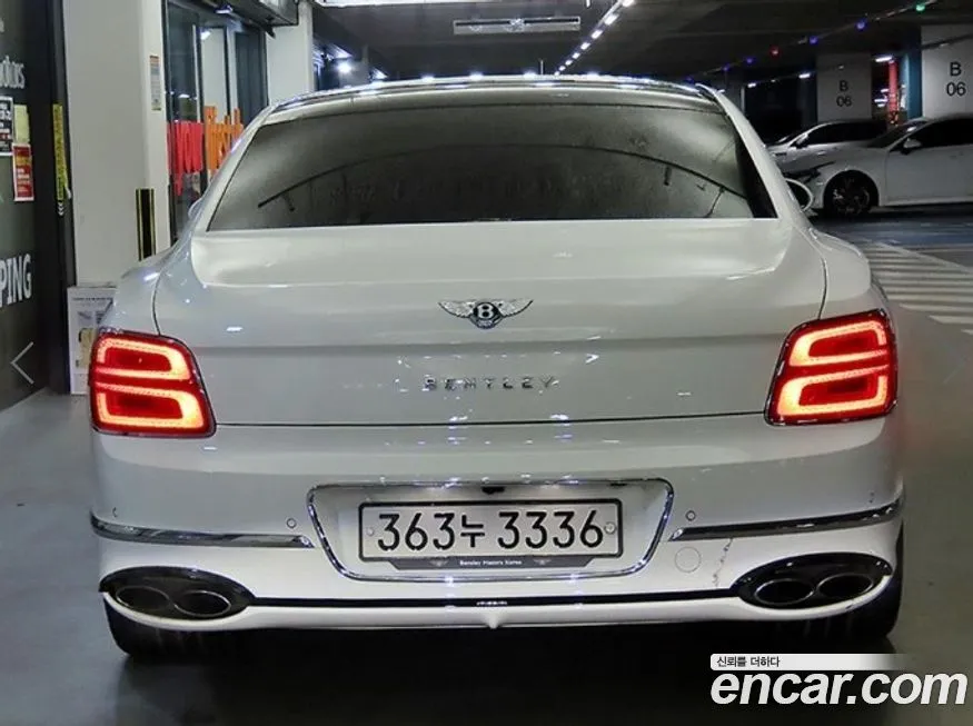 Bentley Flying Spur 2022 из KR, фото 5