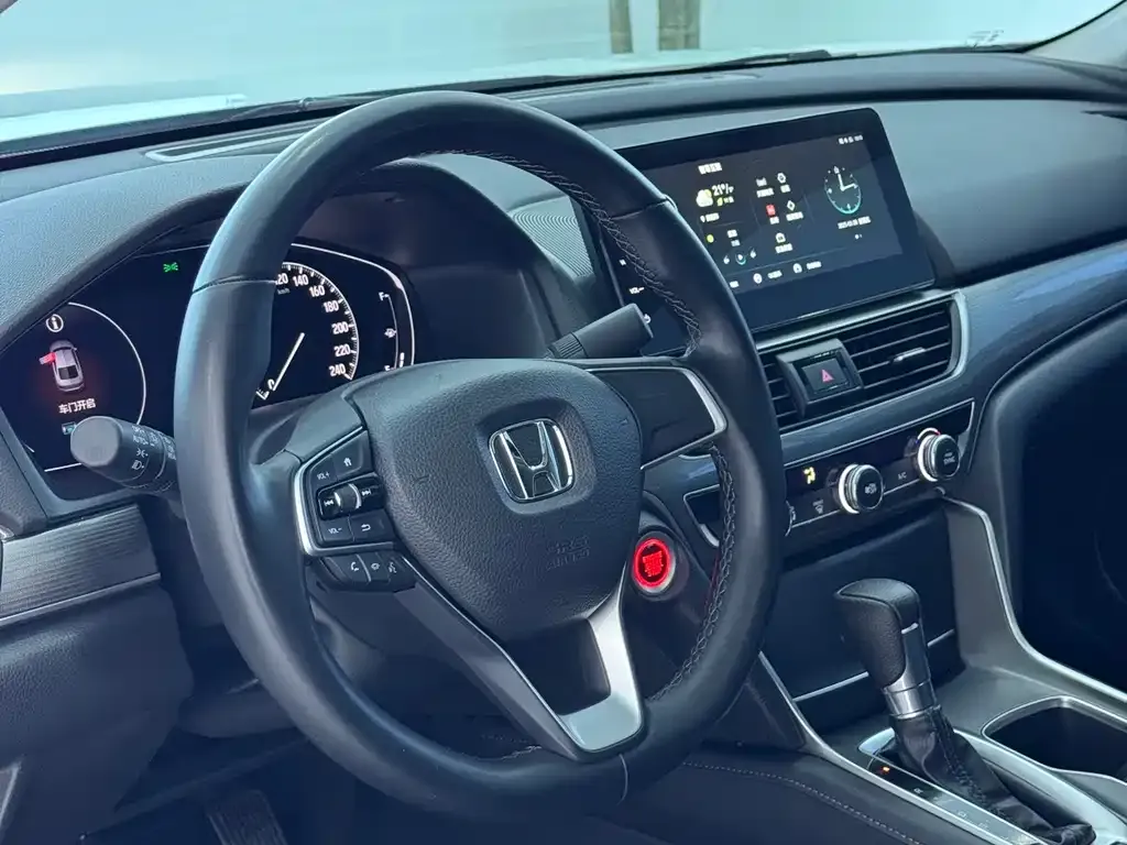 Honda Accord 2023 из CN, фото 10