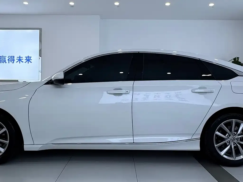 Honda Accord 2023 из CN, фото 3