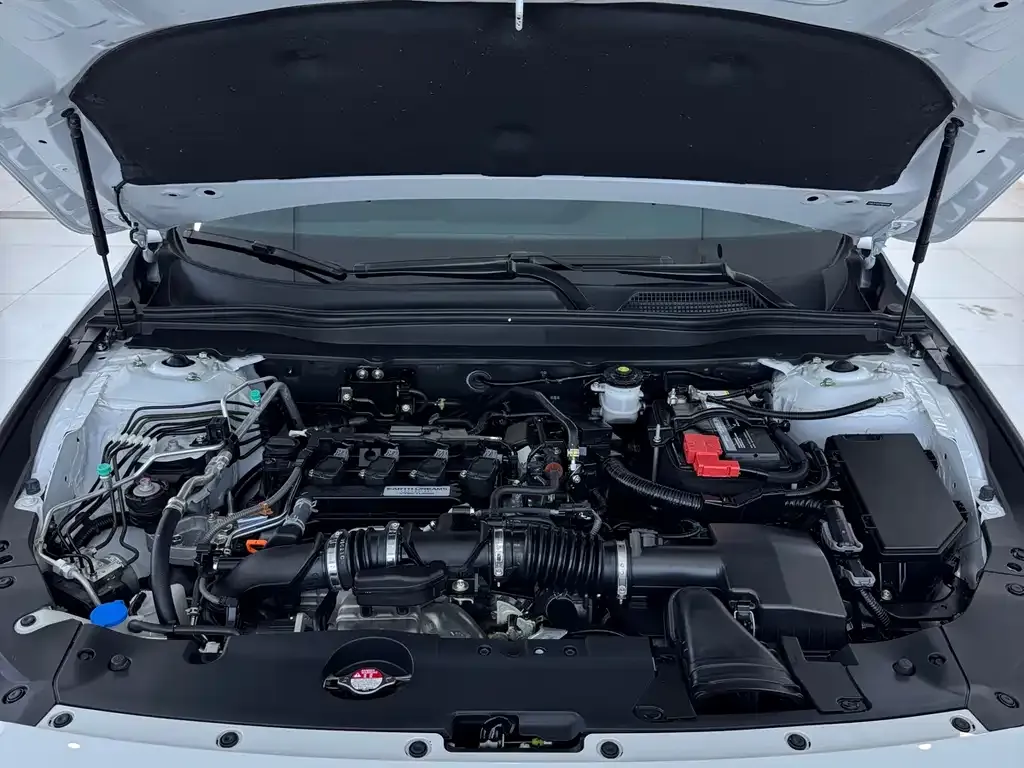 Honda Accord 2023 из CN, фото 4