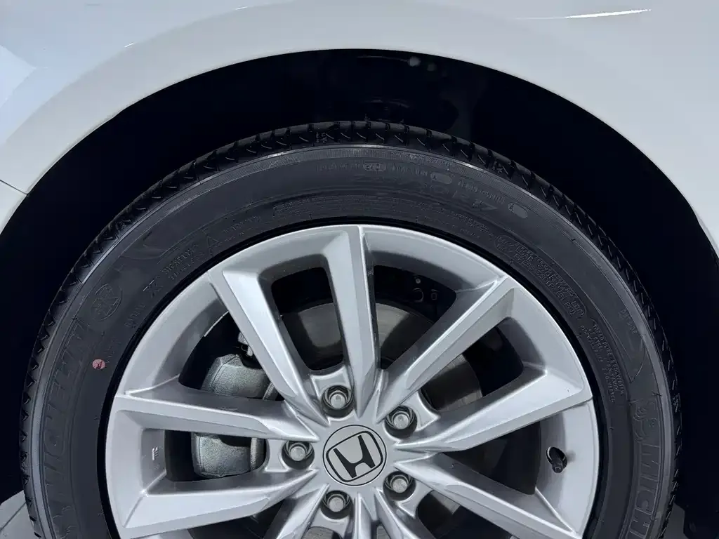 Honda Accord 2023 из CN, фото 5