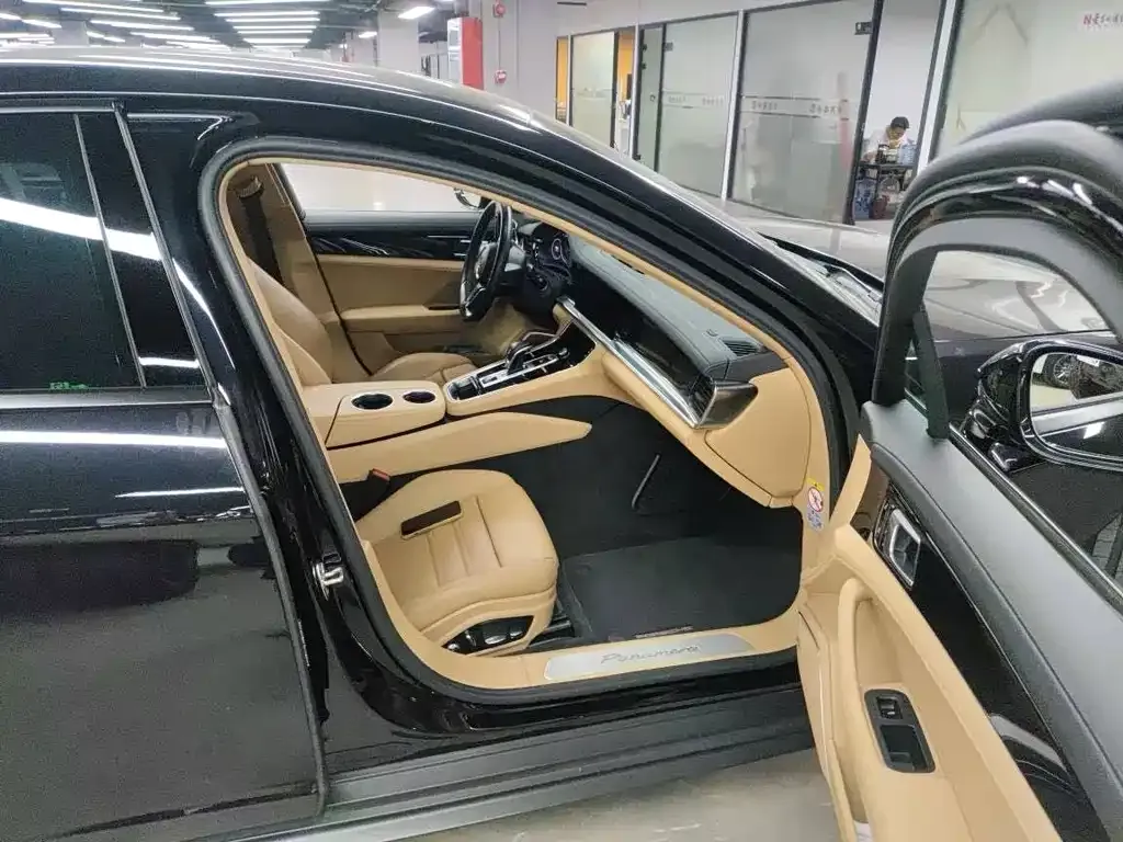 Porsche Panamera 2021 из CN, фото 4