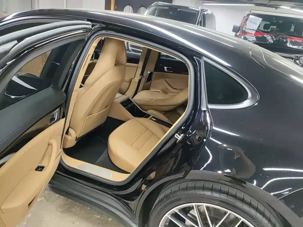Porsche Panamera 2021 из CN, фото 5