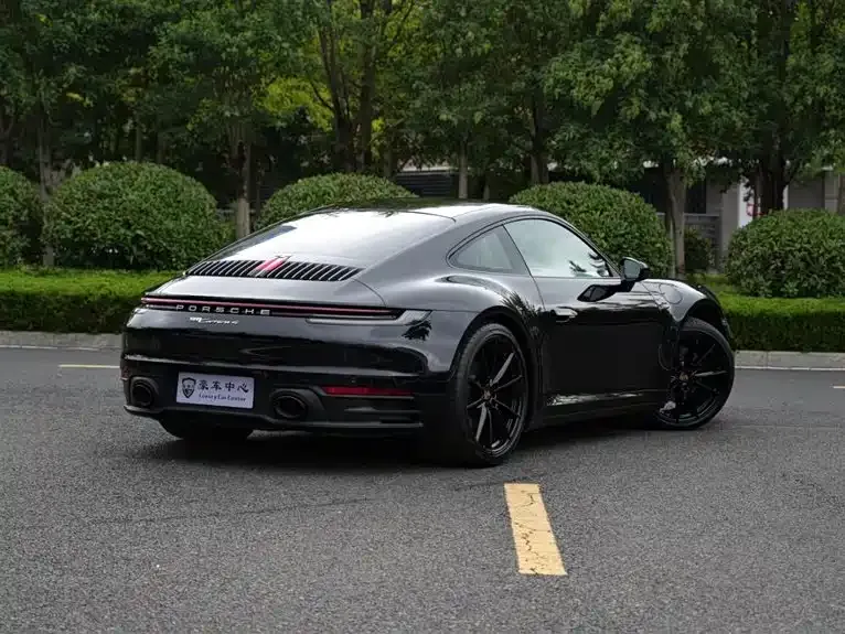 Porsche 911 2024 из CN, фото 5