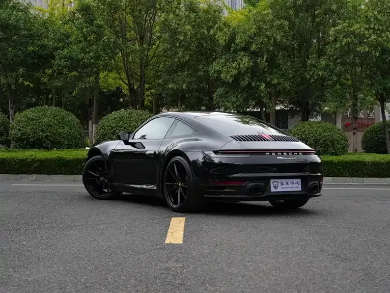 Porsche 911 2024 из CN, фото 6