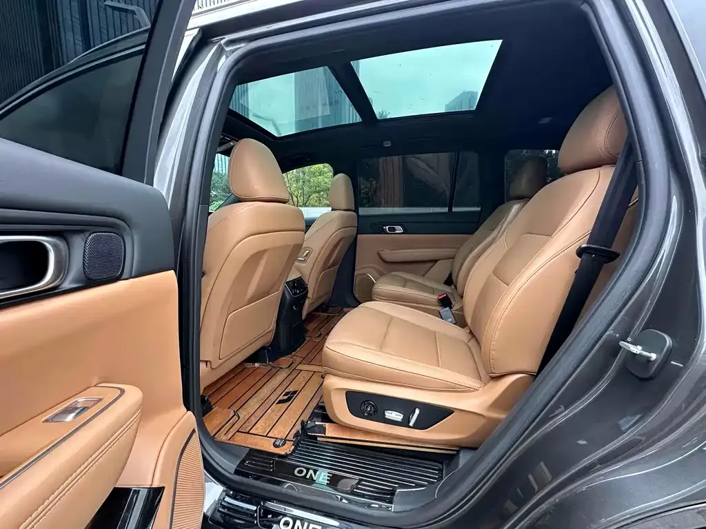 Li Auto Li ONE 2021 из CN, фото 5