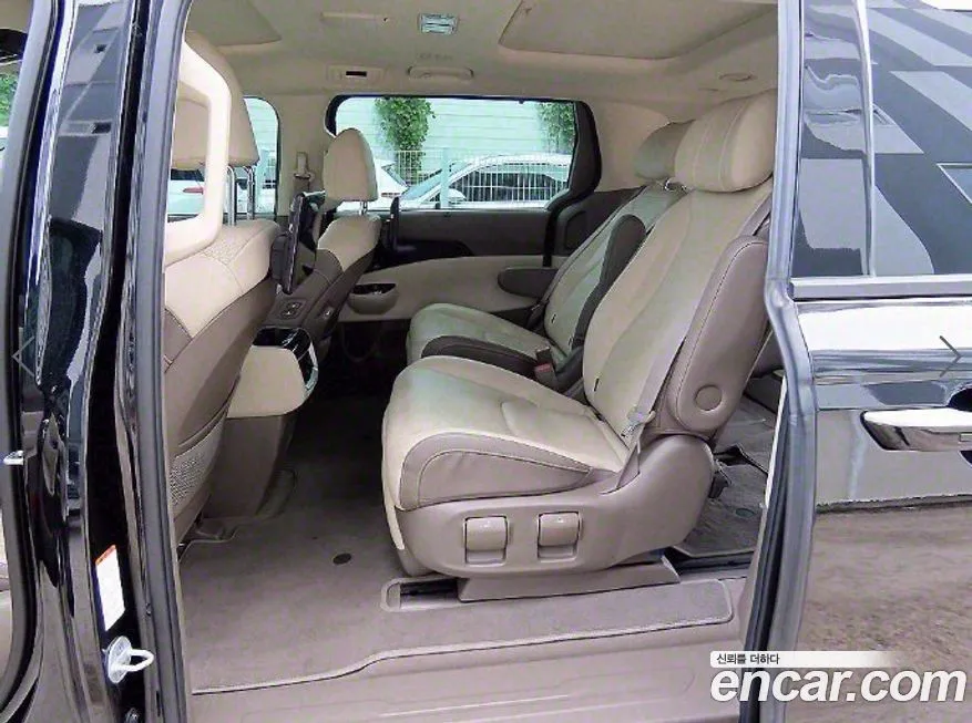 Kia Carnival 2022 из KR, фото 6