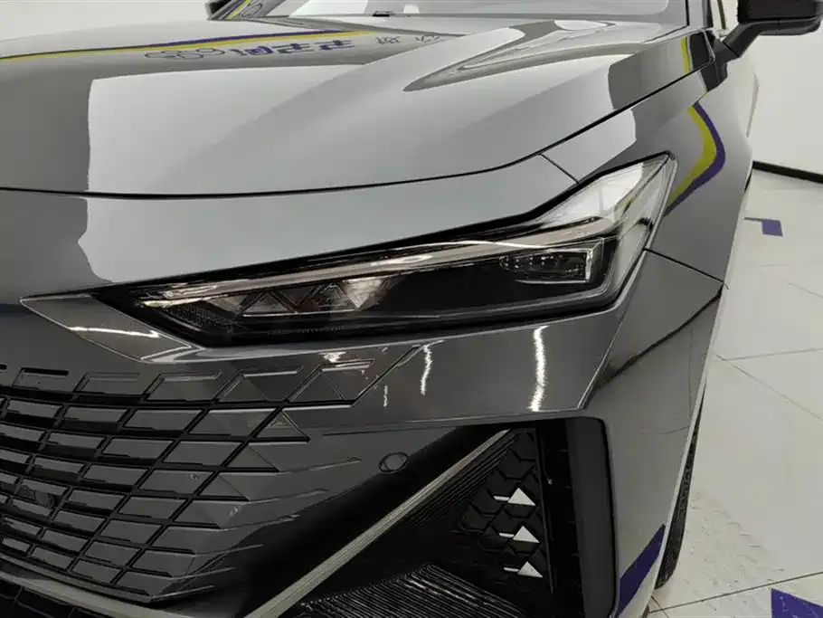 Changan UNI-V 2023 из CN, фото 5