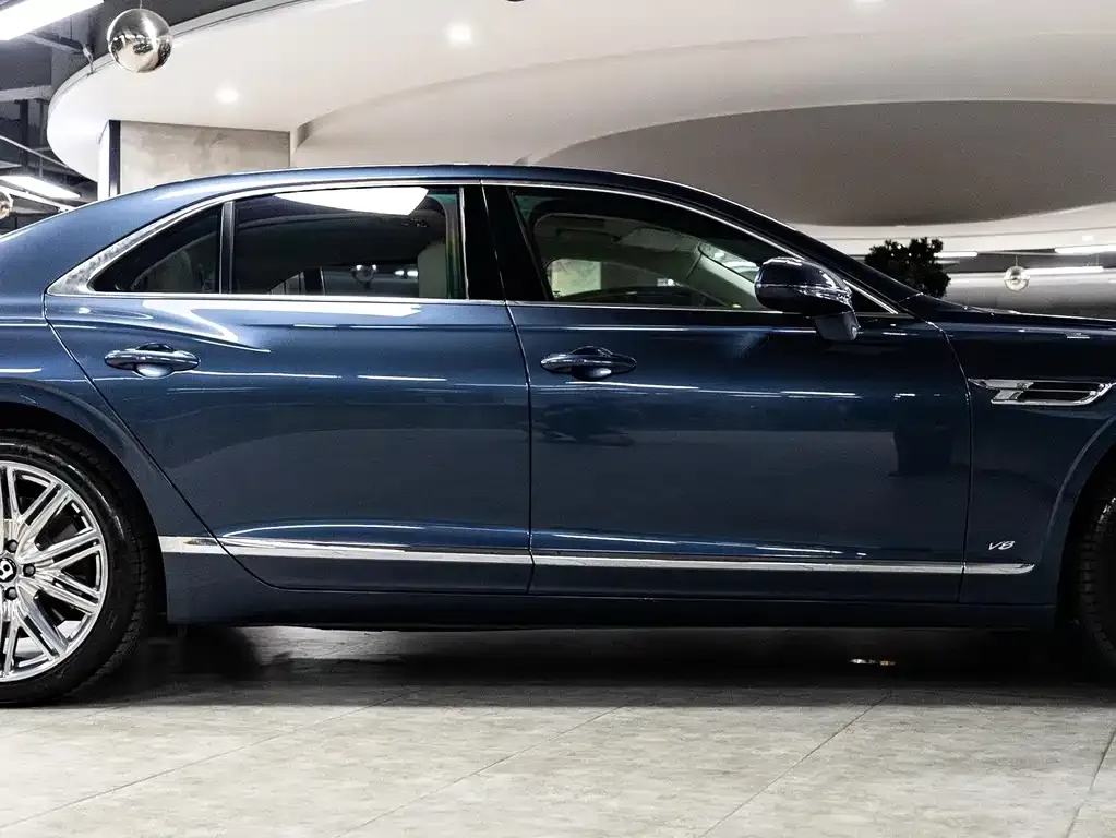 Bentley Flying Spur 2022 из CN, фото 2