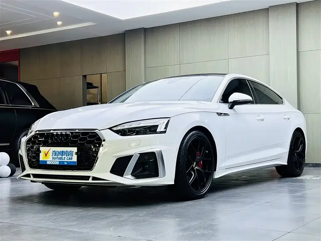 Audi A5 (Import) 2021 из CN, фото 1