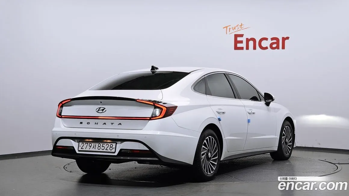 Hyundai Sonata 2022 из KR, фото 2