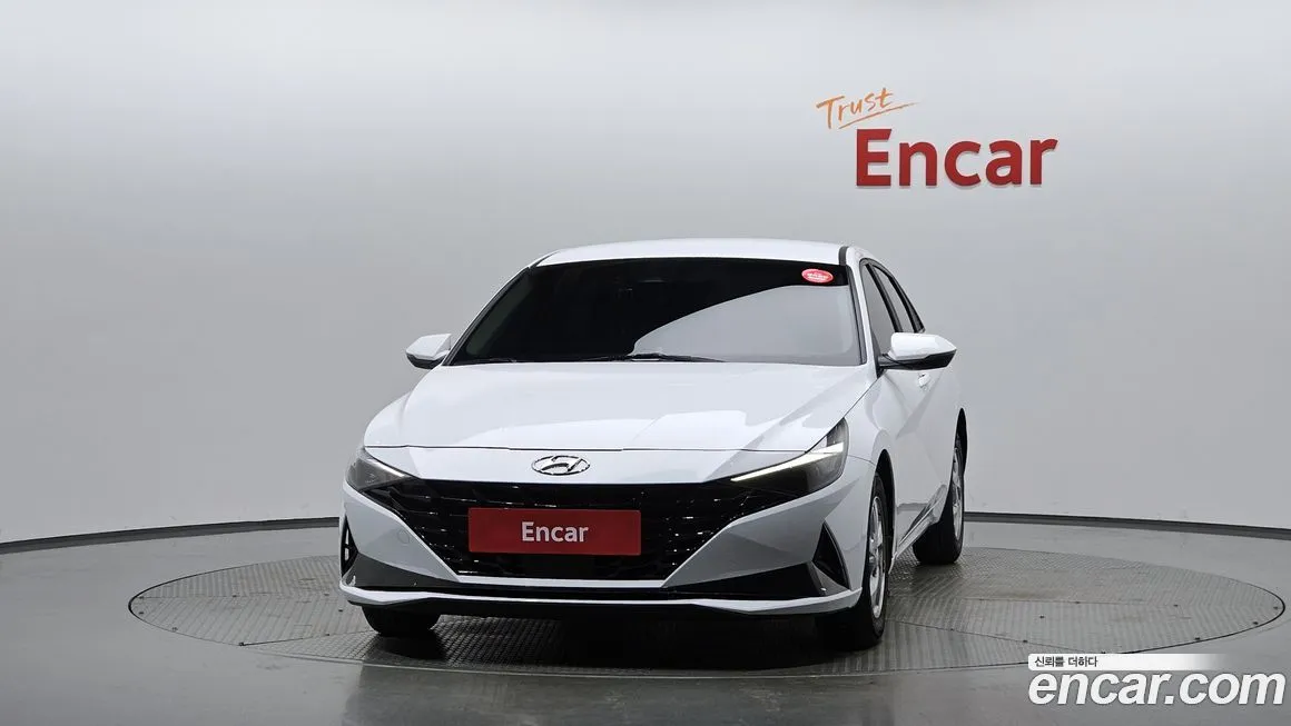 Hyundai AVANTE — фото 3