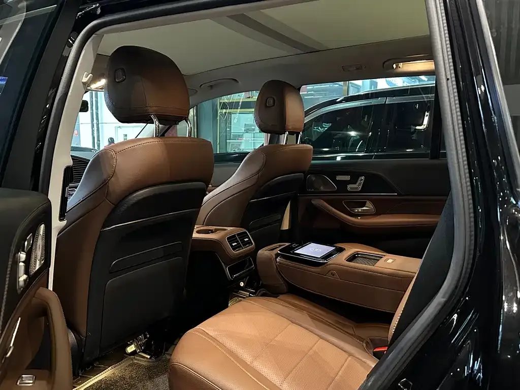 Mercedes-Benz GLS 2024 из CN, фото 7