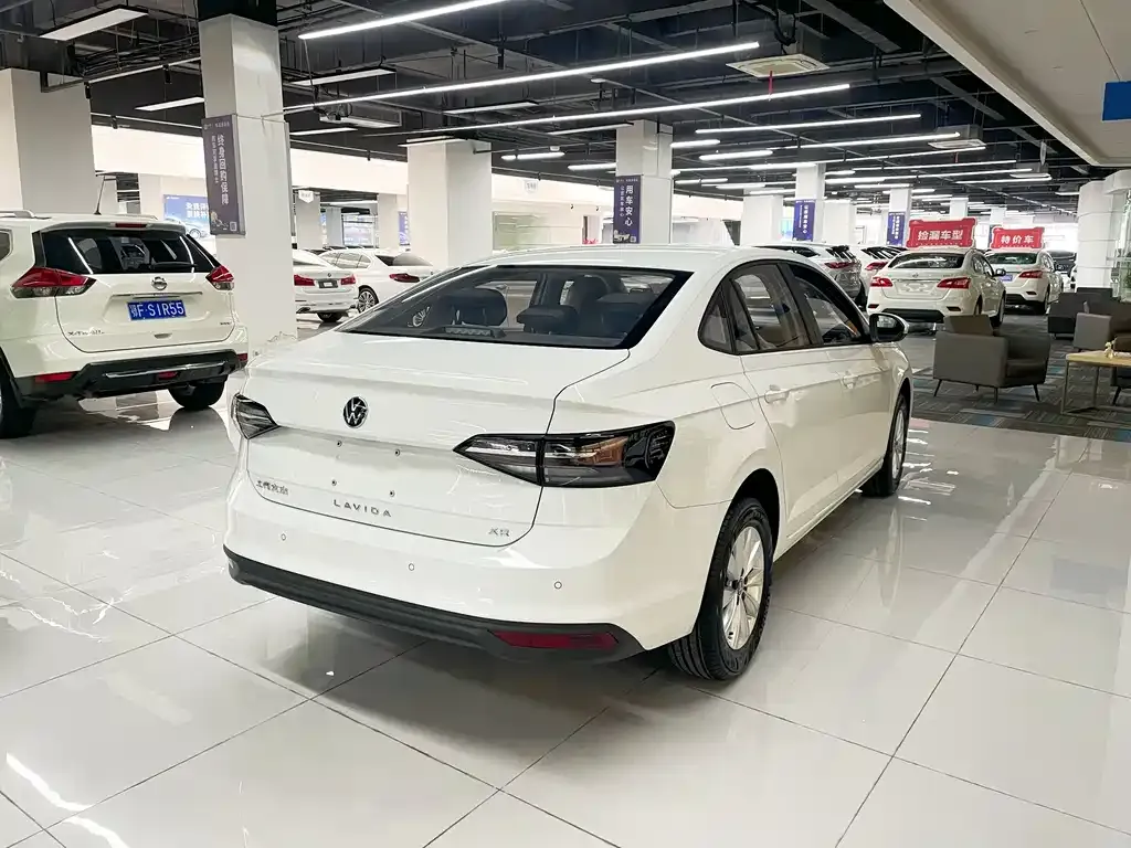 Volkswagen Lavida 2025 из CN, фото 4