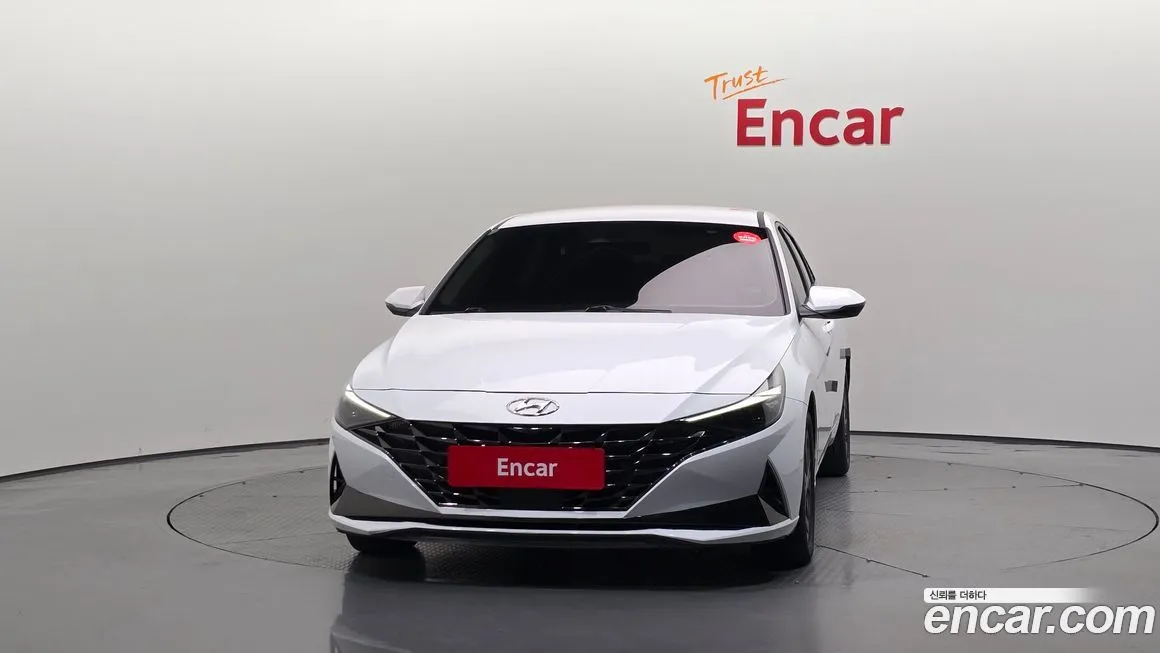 Hyundai AVANTE — фото 3